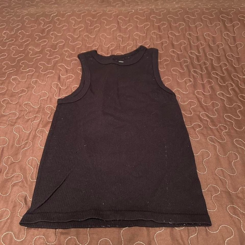 black tank